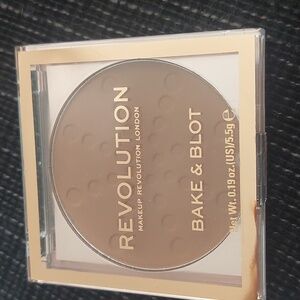 Revolution bake and blot Deep Dark